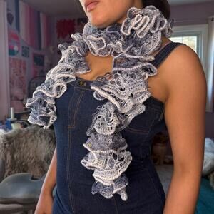 Vintage Y2K blue and silver sequin knit scarf
